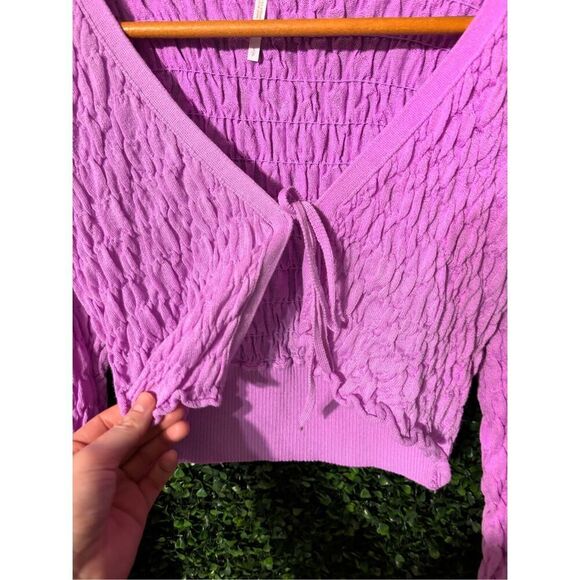 Free People Violet Tie Front Scrunchy Shrug Sz Small NWOT - Picture 5 of 7